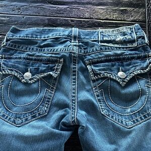 True Religion Men’s  Dark Blue Boot Cut Jeans distressed w/stitching